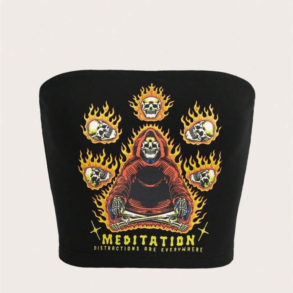 SHEIN Black Crop Top with Skull and Flame Motif